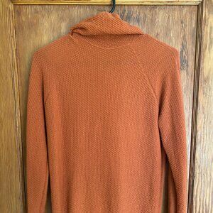 Patagonia Men's Small Capilene Air Hoodie. Orange
